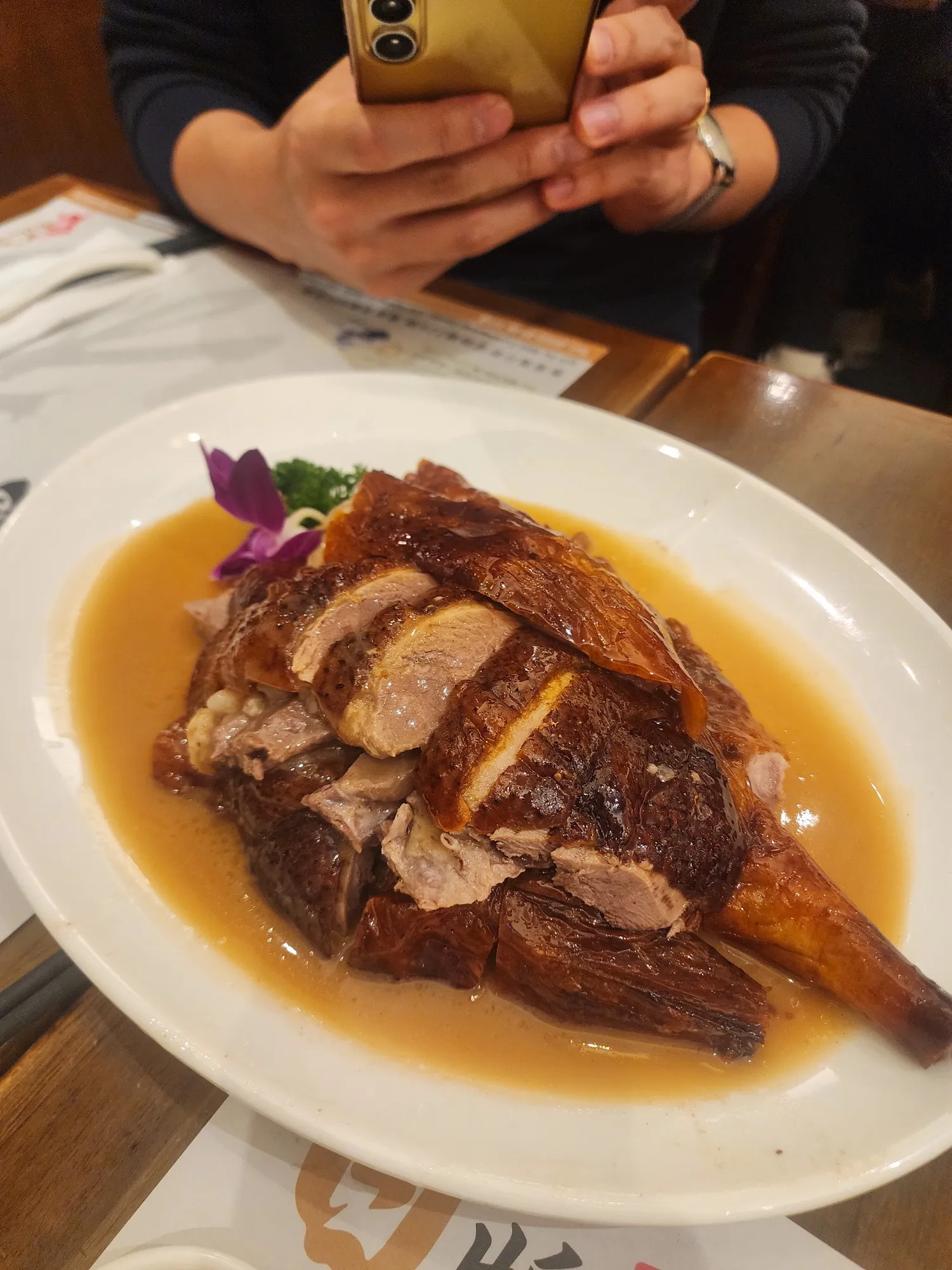Kam’s Roast Goose에서 먹은
거위구이